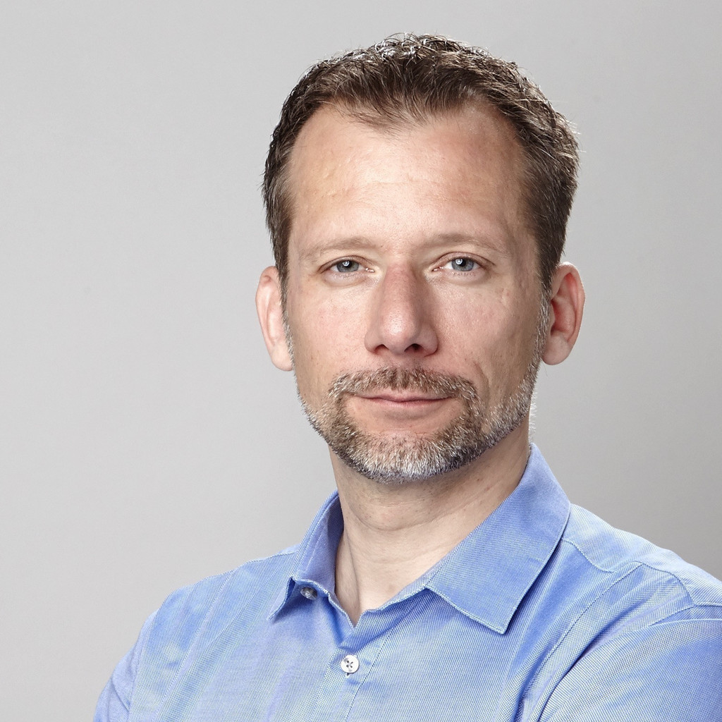 Headshot of Marius Neumann, CEO at wetter.com